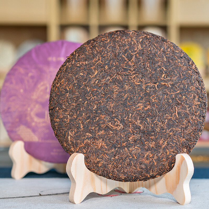 357g Ripe Puerh Tea Palace Golden Bud Ripe Yunnan Ancient Tree Tea Cake