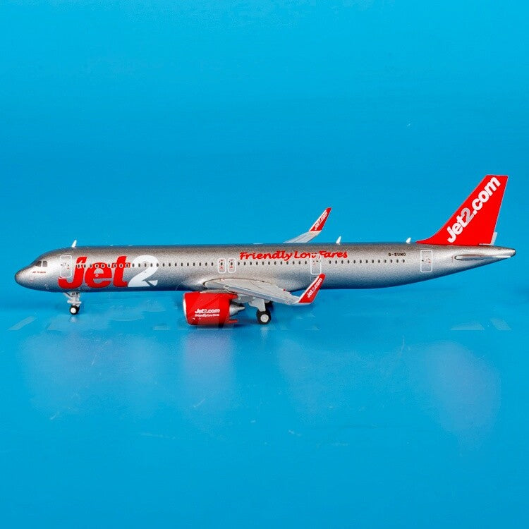 1:400 Geminijets Jet2 Airbus A321neo Passenger Airplane Diecast Model