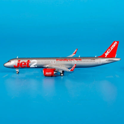 1:400 Geminijets Jet2 Airbus A321neo Passenger Airplane Diecast Model