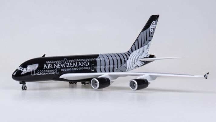 46CM AIR NEW ZEALAND AIRBUS A380 Airplane Led Sound-controlled Light Resin Model