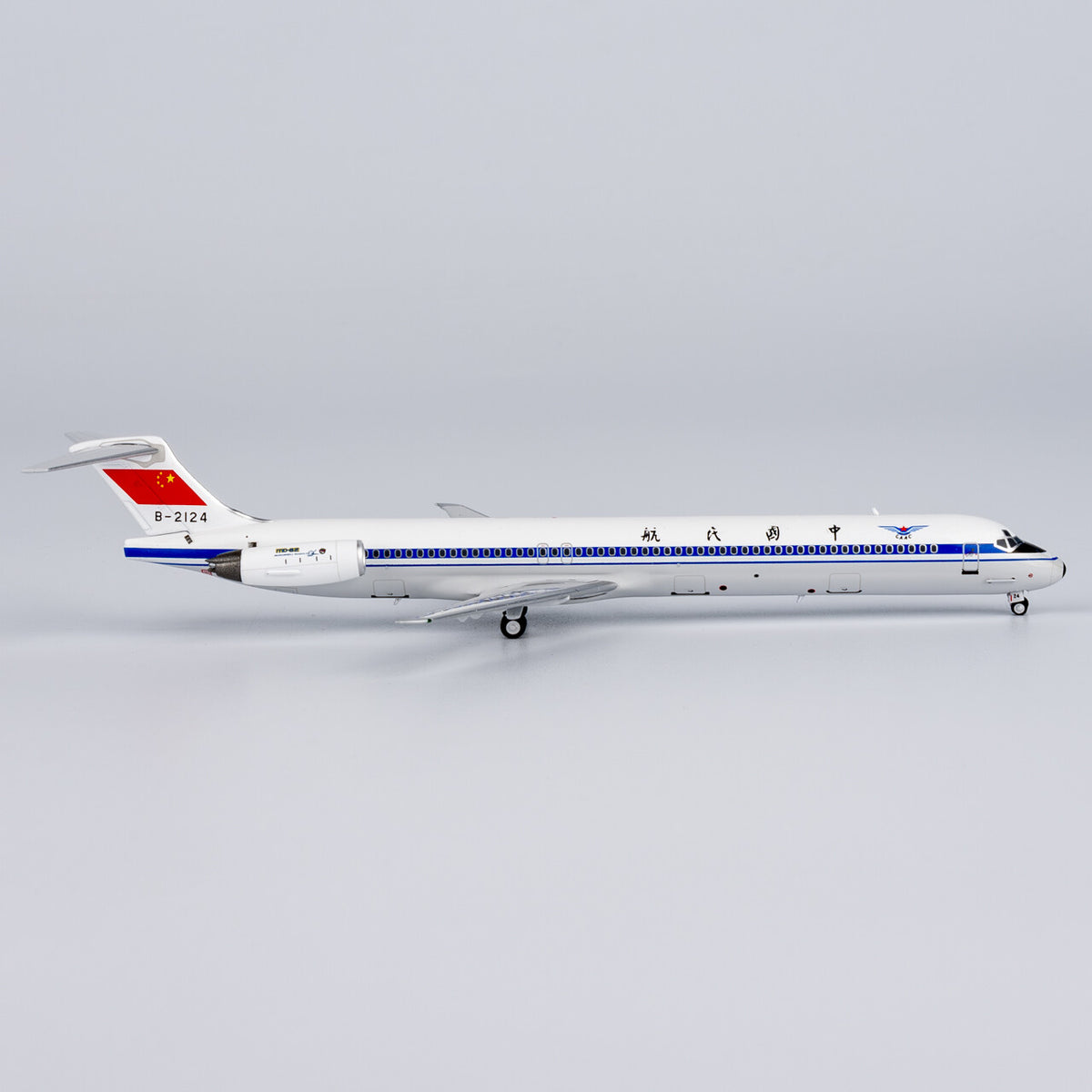 1:400 NGmodels CAAC McDonnell Douglas MD-82 Airplane Diecast Plane Model