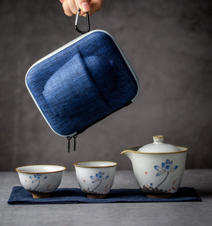 Ceramic Teapot Gaiwan with 2 Teacups Chinese Kung Fu Tea Set Drinkware