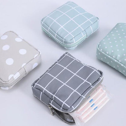Small Cosmetic Bag Traveling Sanitary Napkin Storage Purse Coin Lipstick Wallet