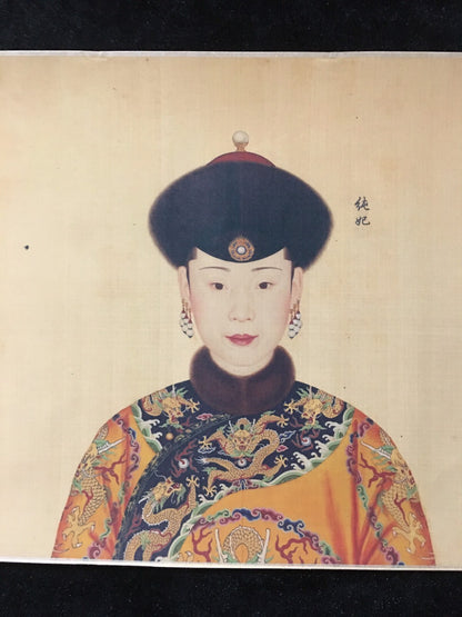 Antique boutique scroll painting, painting of Empress Dowager Qianlong