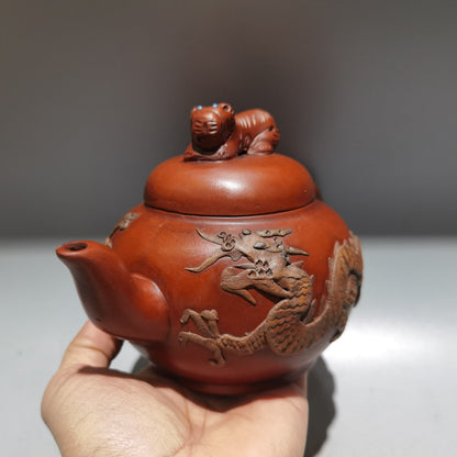 Chinese Yixing Zisha Clay Handmade Exquisite Teapot （卧虎藏龙 低款：周桂珍 )