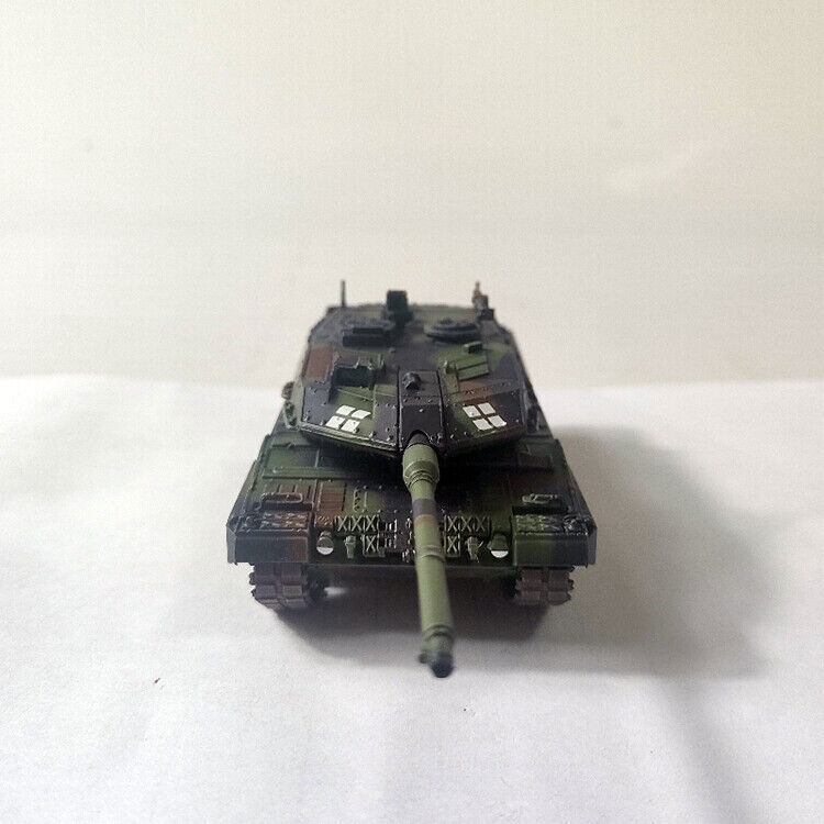 1/72 PANZERKAMPF Ukraine Leopard 2A6 Main Battle Tank Finished Model NEW！