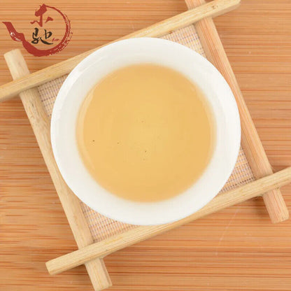 Fuding White Shoumei LaoBaiCha Wild Old White Tea Cake Natural Health Care 300g