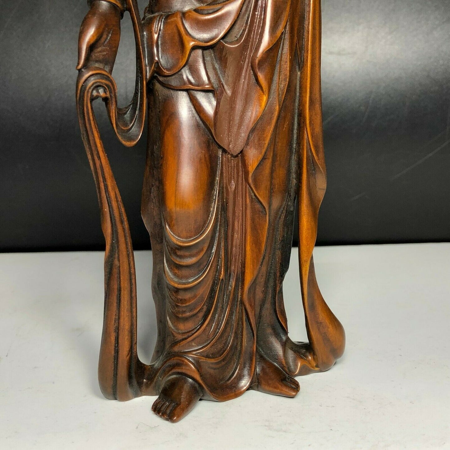Chinese Boxwood Wood Hand Carved Buddhism Guanyin Kwan-yin Goddess Statue
