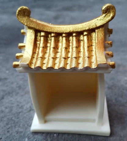 Small Chinese Buddha Altar Butsudan Shrine Foil Shining Temple God Zen House