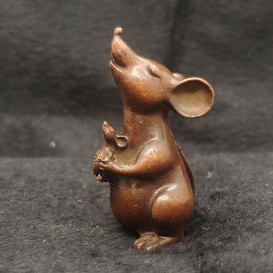Antique Purple Bronze Blessed Rat Holding Son Tea Pet StatueChinese