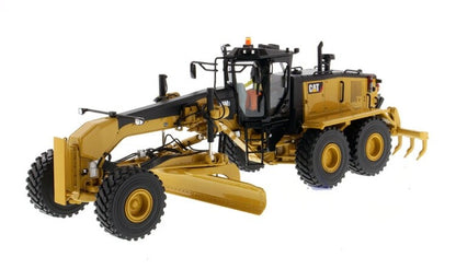 1:50 DM 16M3 Motor Grader Construction Vehicles Equipment Machine Diecast Model