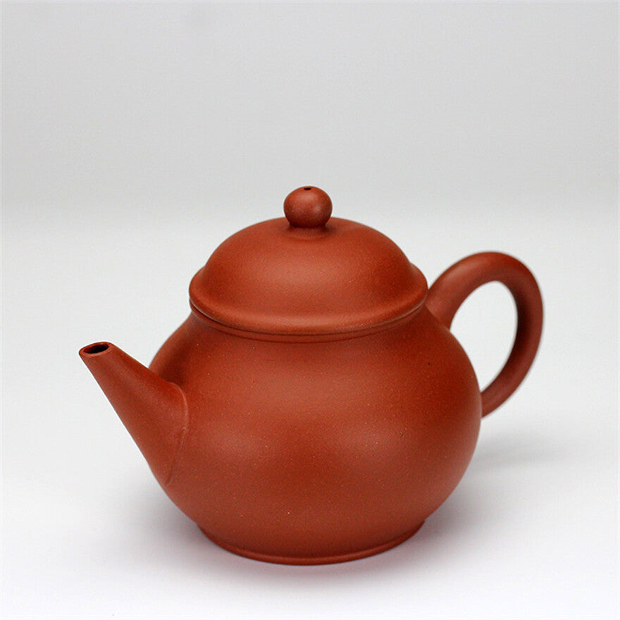 Yixing Zisha Purple Clay Chinese Teapot Signed, With Great Tea Patina 芭乐 清水泥