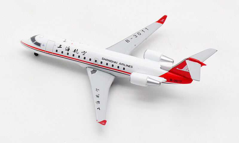 1:400 JC Wings SHANGHAI AIRLINES BOMBARDIER CRJ-200ER Airplane Diecast Model