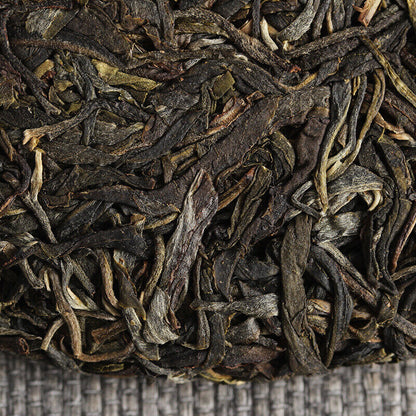 357g Yunnan Pu'er Tea Old Pu'er Raw Tea Seven Seed Organic Cake Tea