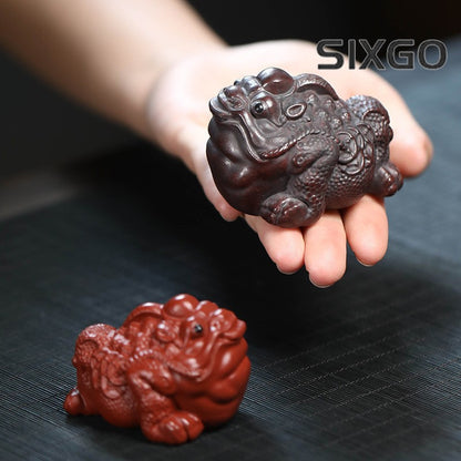 1Pc Yixing Purple Clay Tea Pet Golden Toad Wealth Attracting Ornament Handmade
