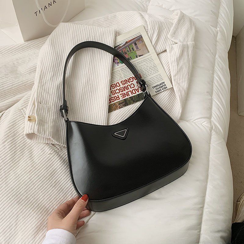 Minimalist Synthetic Leather Underarm Shoulder Bag Handbags Purses 27*18*5 CM