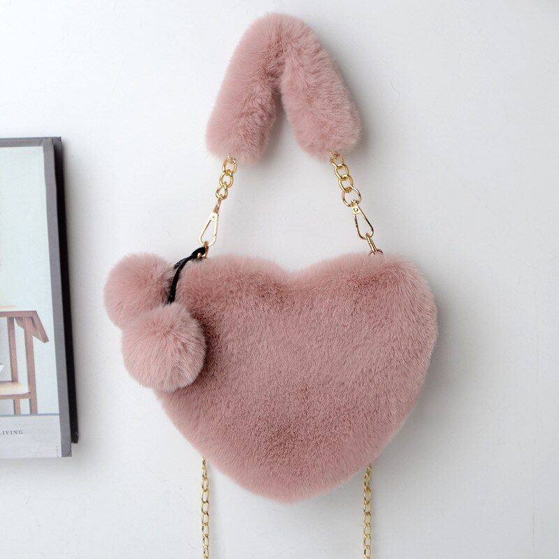 Faux Fur Winter Handbag Heart Shape Shoulder Bag Clutch Purse Chain Velvet Pouch