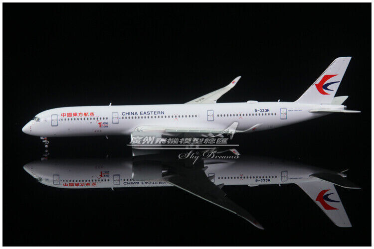 1:400 JC Wings CHINA EASTERN AIRBUS A350-900XWB Airplane Flap Down Diecast Model
