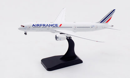 1:400 Aviation AIR FRANCE BOEING 787-9 Passenger Airplane Diecast Aircraft Model