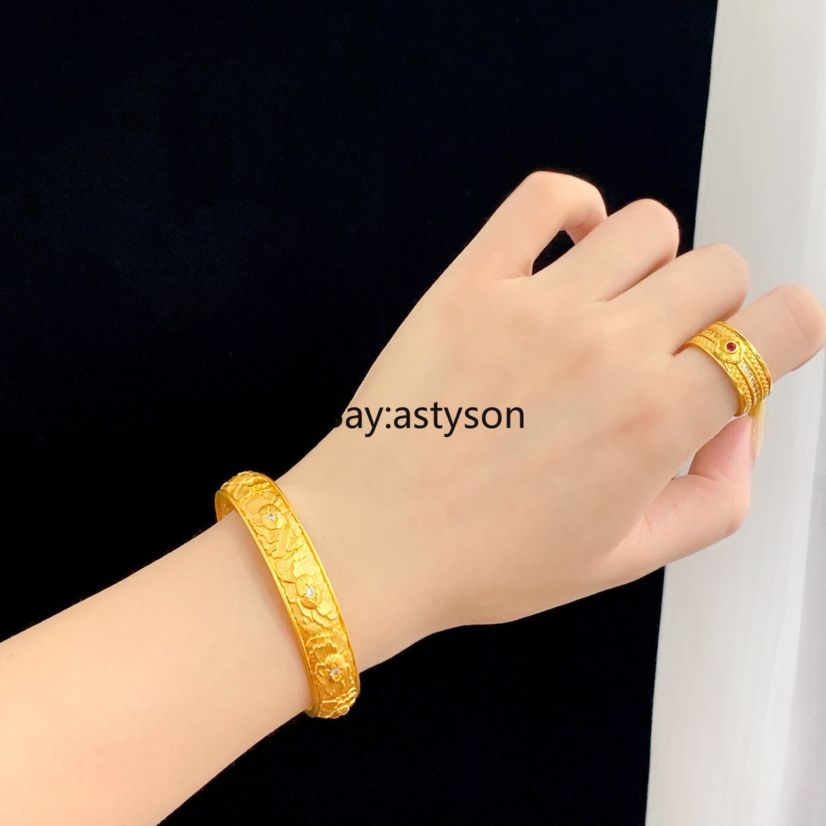 Flower Opening 24K Gilding Yellow GP Bracelet Jewelry