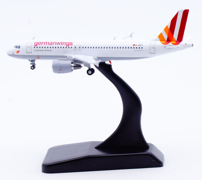 1:400 JC Wings Germanwings Airbus A320 D-AIPT Airplane Diecast Aircraft Model