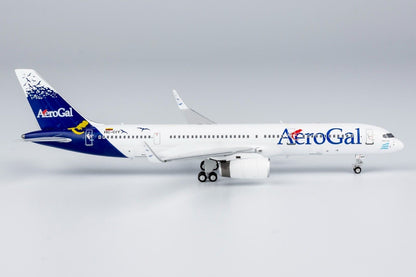 1:400 NG Model AeroGal BOEING 757-200 Passenger Aircraft Diecast Airplane Model