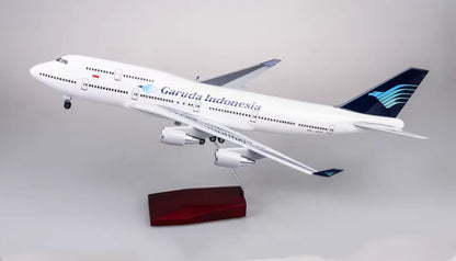 47CM 1:150 Garuda Indonesia BOEING 747-400 Airplane Landing Gears Resin Model
