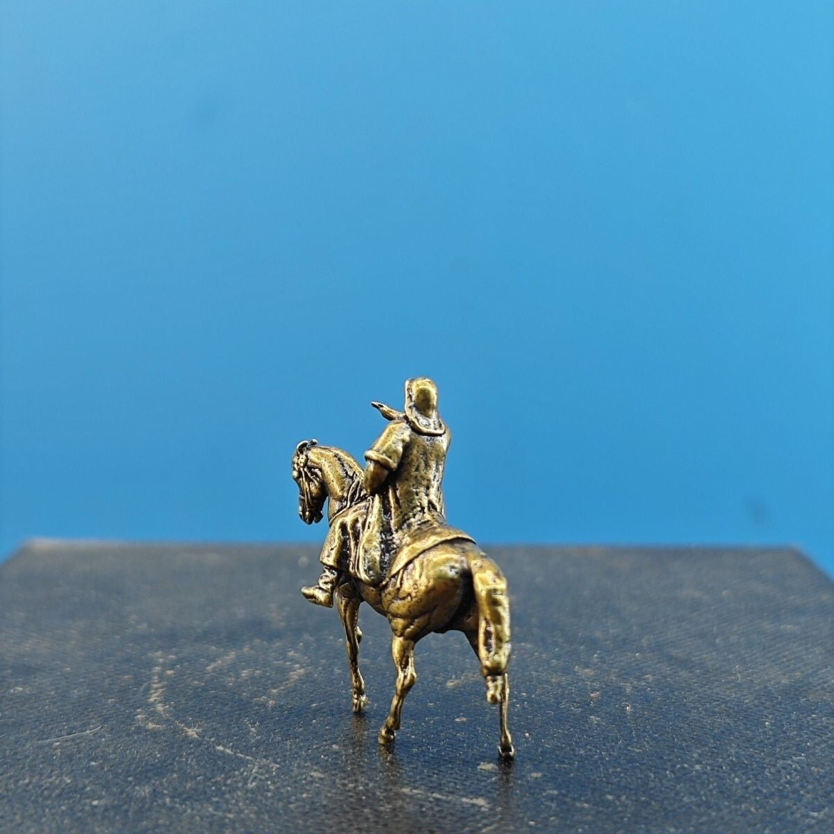1.1 inch Solid Brass Vintage Genghis Khan Small Statue Rockery Bonsai Ornaments