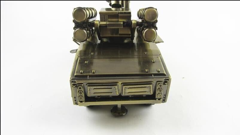 1:18 30CM HQ-7 Anti-aircraft Missile Vehicle Truck Diecast Military Armor Model