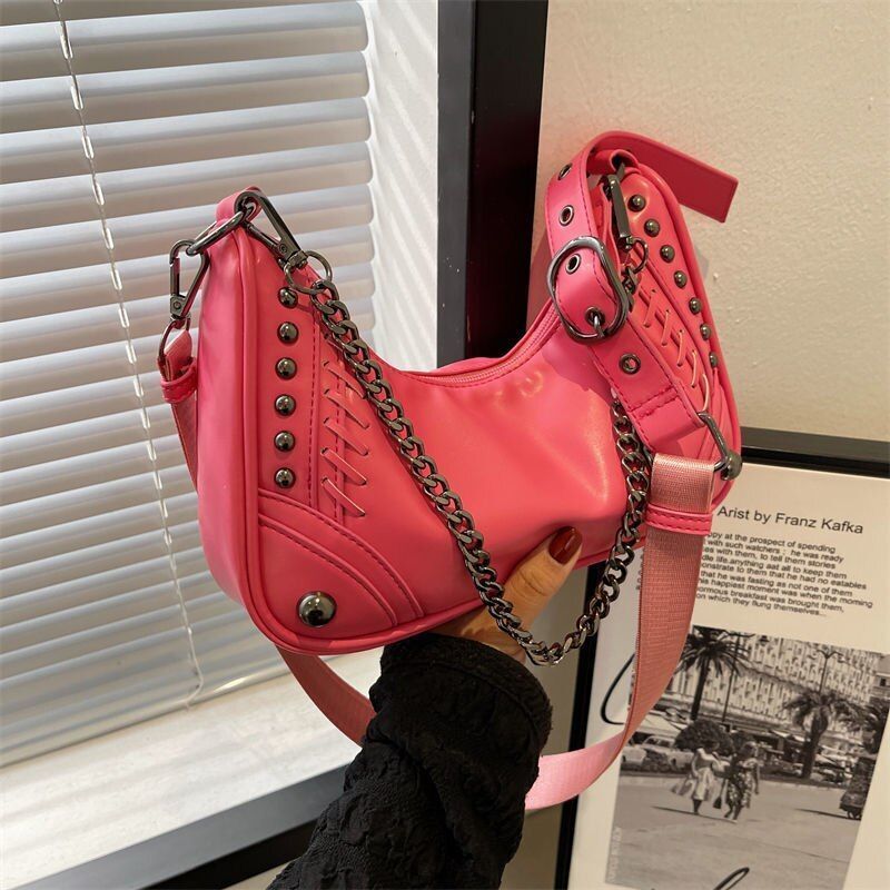 Gothic Bag Vintage Shoulder Bag Metal Chain Synthetic Leather Handbag 26*17*6 CM