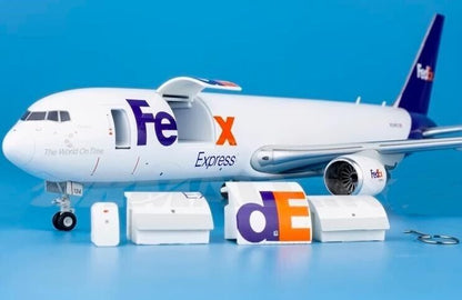 1:200 28CM GeminiJets FedEx Express BOEING 767-300ER Aircraft Diecast Model