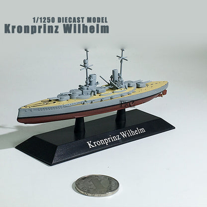 Kronprinz Wilhelm 1/1250 diecast model ship deagostini