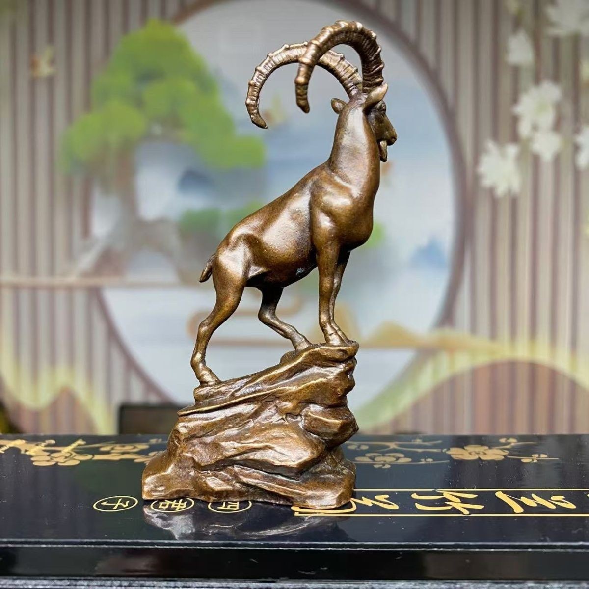 Vintage Bronze Statue Ornament Antique Style Chinese Collectible Figurine