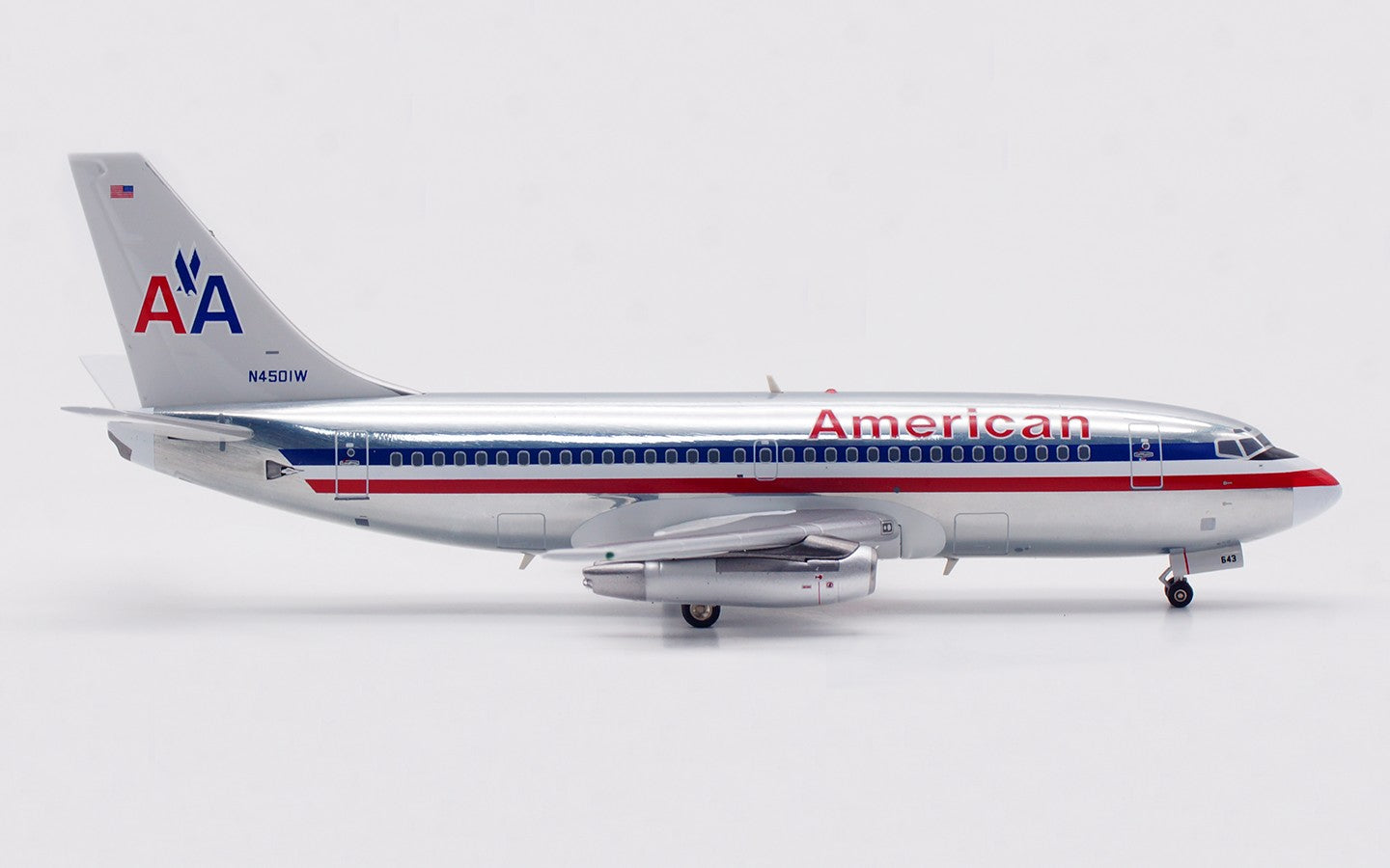 1:200 InFlight American Airlines Boeing 737-200 Airplane Diecast Aircraft Model