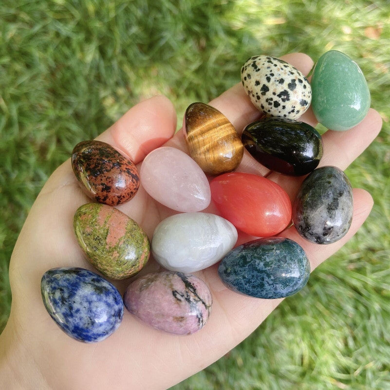 20pcs Mixed Natural Egg Quartz Crystal Skull Carved Healing Gem Reiki No Hole
