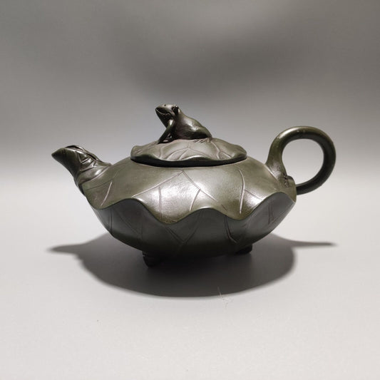 Chinese Yixing Purple Clay Teapot Tea Set Pot Zisha Ceramic Cute Decor Figurine