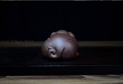 3.9“Blessing Pig Statue Small Yixing Zisha Tea Pet Handmade Purple Grit Tea Play