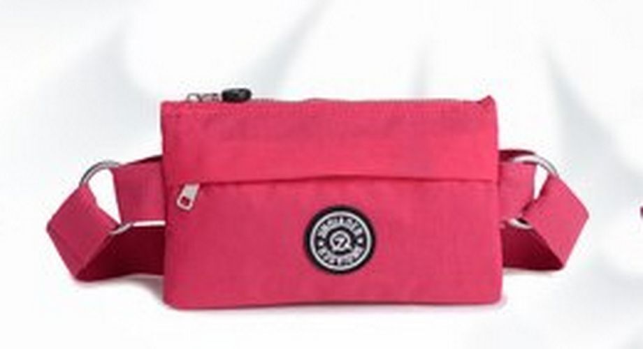Fashionable Waterproof Bag Casual Nylon Polyester Chest Purse Half Moon Shape