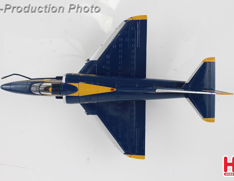 1:72 HM A-4E "Blue Angels" No. 8 airplane, US Navy 2008 Fighter Diecast Model