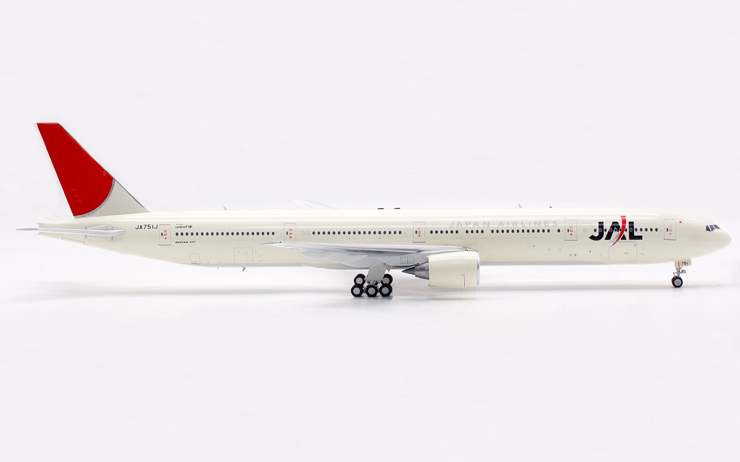 1:200 37CM B-Models JAPAN AIRLINES BOEING 777-300 Airplane Diecast Plane Model