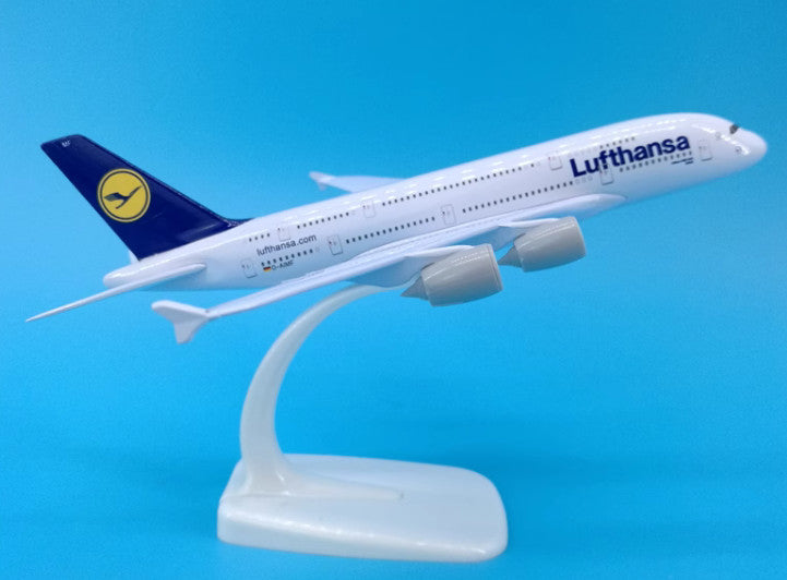 20CM Lufthansa AIRBUS A380 Passenger Aircraft Diecast Airplane Aeroplane Model
