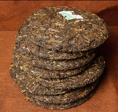 357g Yunnan Pu-erH raw tea Ancient trees Puer tea old class Black Tea Red Tea