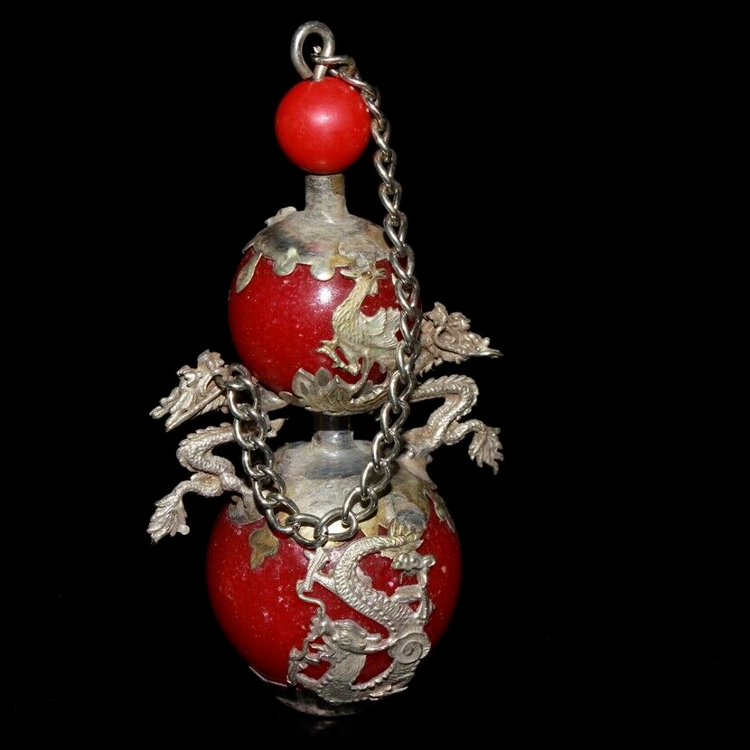 Chinese Old tibet silver inlay red turquoise handwork gourd snuff bottle