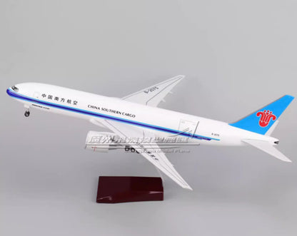 1:157 47CM CHINA SOUTHERN CARGO BOEING 777F Airplane Landing Gears Resin Model