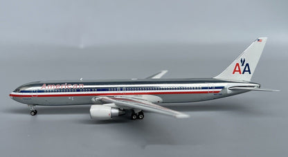 1:400 Phoenix American Airlines B767-300ER N377AN Diecast Aircraft Plane Model