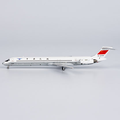 1:400 NGmodels CAAC McDonnell Douglas MD-82 Airplane Diecast Plane Model