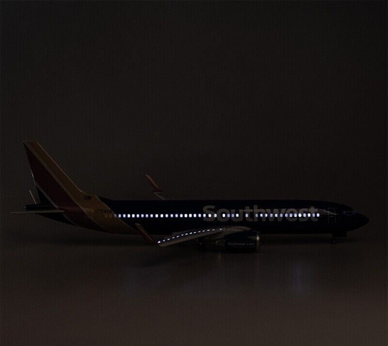 47CM Southwest BOEING 737-800 Airplane Led Sound-controlled Light Resin Model
