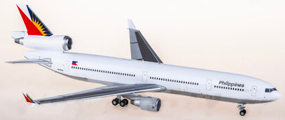 1:200 JC Wings Philippine Airlines MD-11 Passenger Airplane Diecast Plane Model