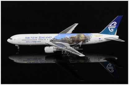 1:400 Phoenix AIR NEW ZEALAND BOEING 767-300 Passenger Airplane Diecast Model