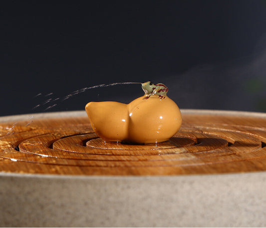 Gourd Frog Statue Tea Pet Yixing Zisha Clay Tea Play Home Table Decoration Funny